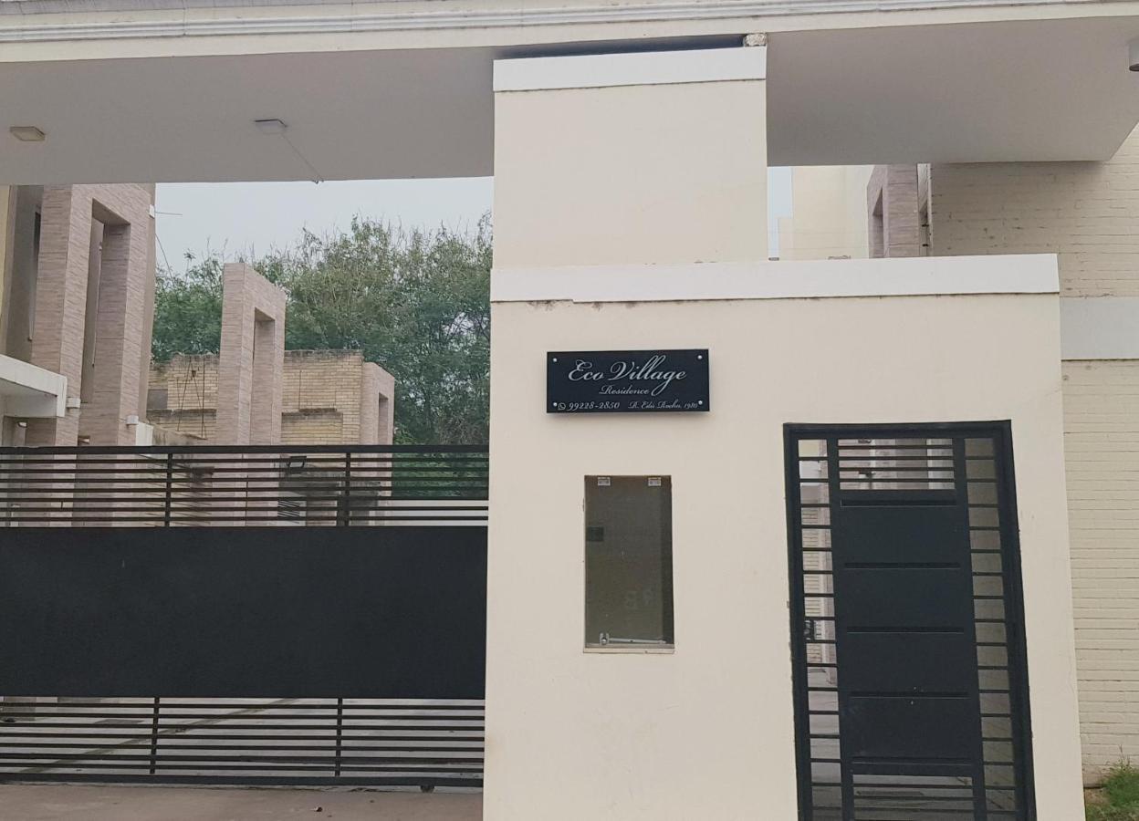 Sobrado 6 Amplo E Confortavel Em Condominio โครุมบา ภายนอก รูปภาพ