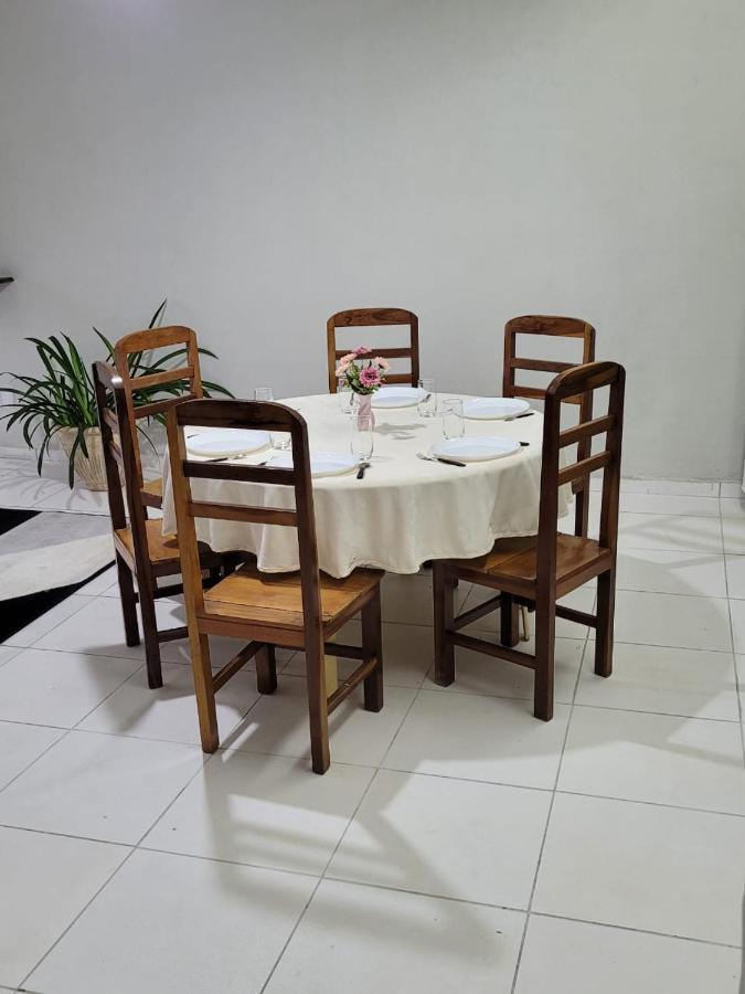 Sobrado 6 Amplo E Confortavel Em Condominio โครุมบา ภายนอก รูปภาพ